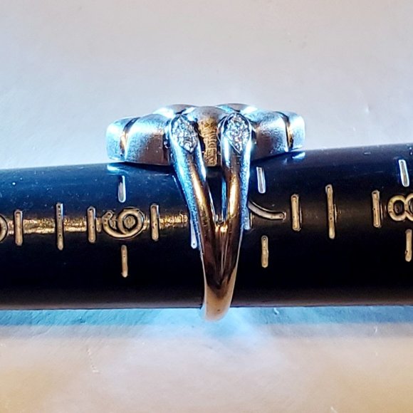 Original Design 18K white Gold Diamond Ring - Picture 12 of 12